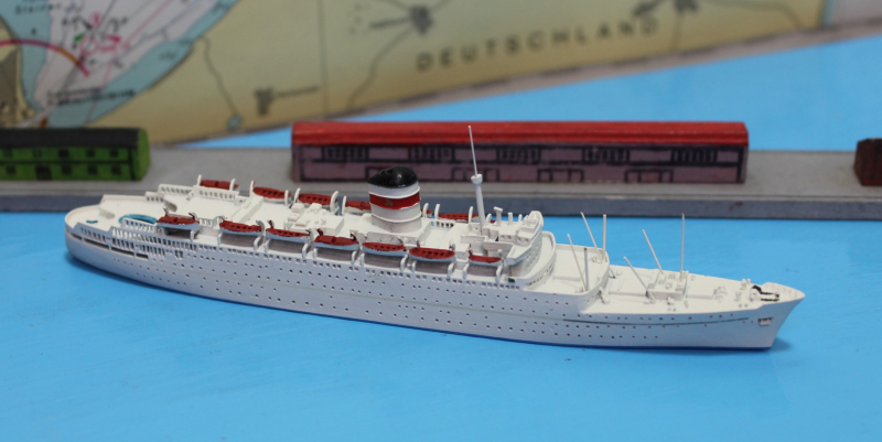 Passagierschiff "Leonid Sobinov" ex "Carmania" (1 St.) SU 1975 Albatros AL 73A